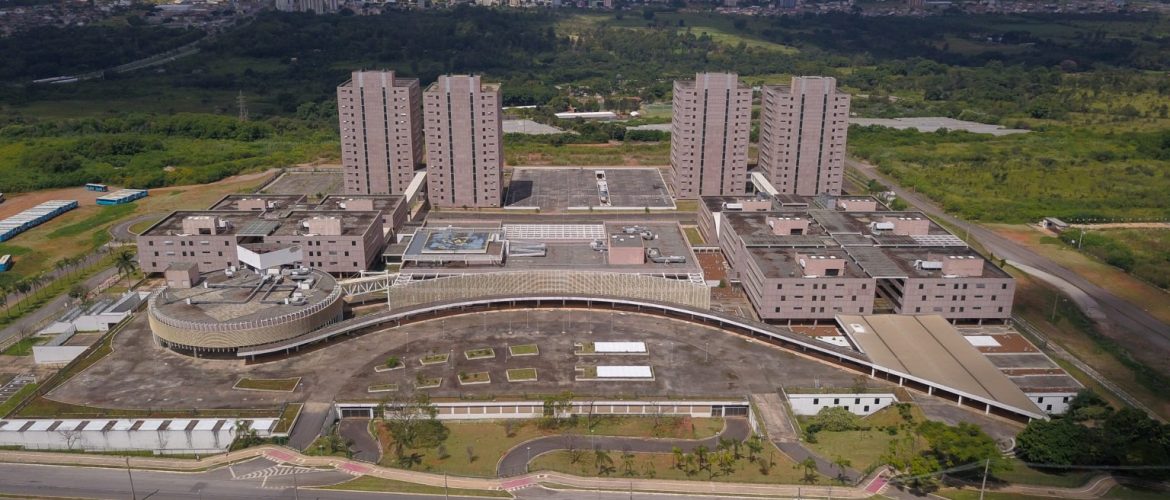 Após anos fechado, Centro Administrativo do DF pode ser vendido com aval da CLDF