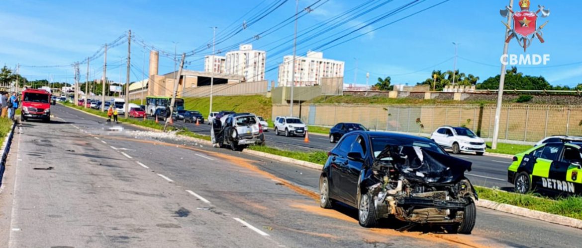 Motociclista morre em acidente envolvendo três veículos em Taguatinga