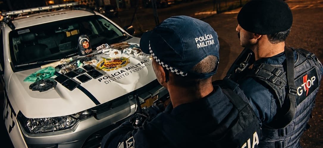 Homem é preso por tráfico de drogas após ação de policiais em estágio na Chaparral